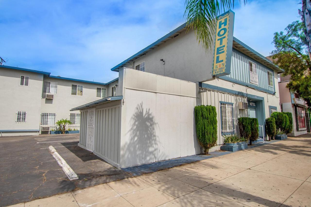 Pride Hotel Commerce Exterior foto